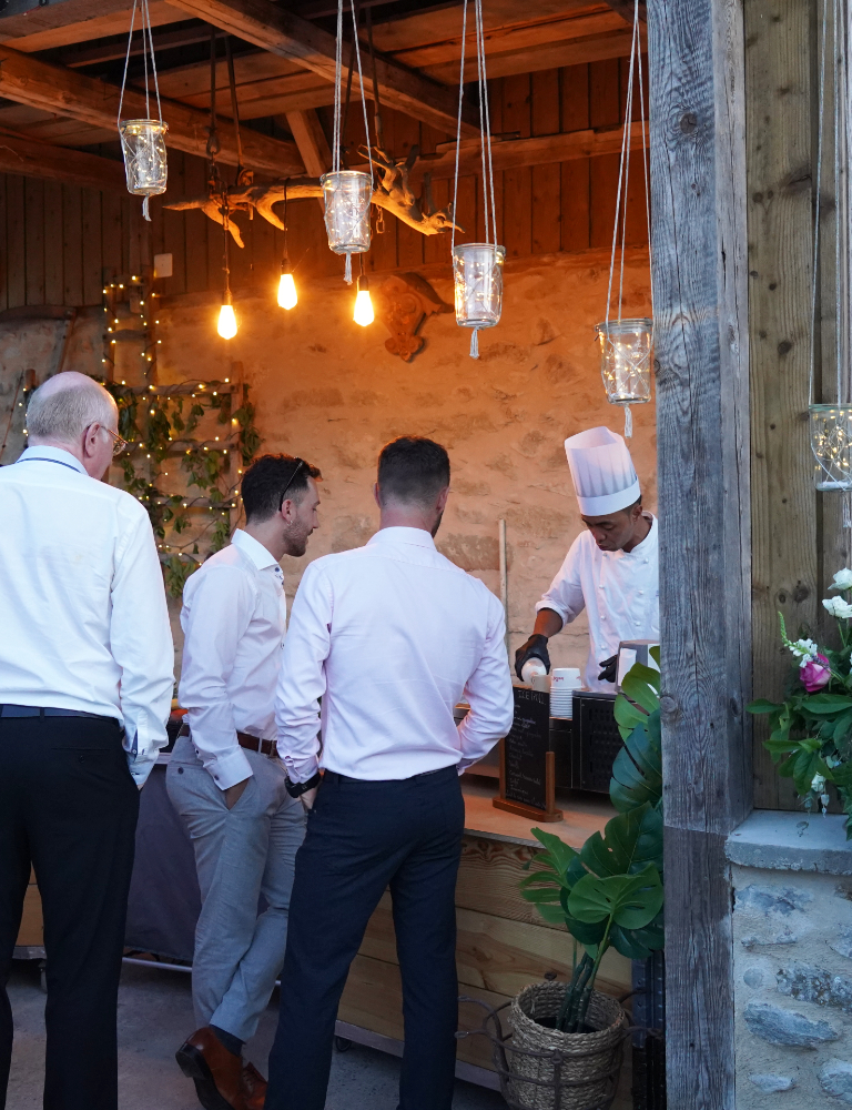 Wedding, La Réstaurée